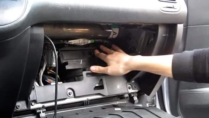 Cách sửa chữa hệ thống điều hòa ô tô